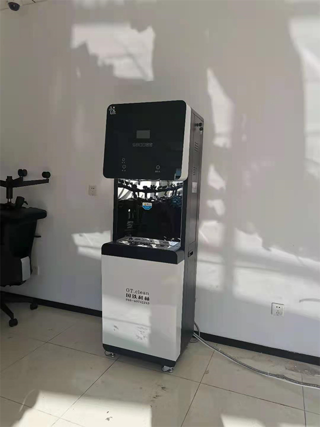 國林小知識：開水器和直飲機(jī)有什么區(qū)別？